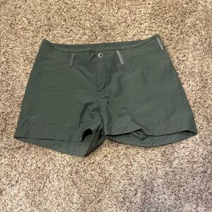 Arc'teryx Women's Athletic Shorts - Dark Green